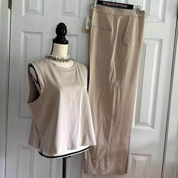 Halogen Stripe Sleeveless Suiting Shell - Picture 12 of 12